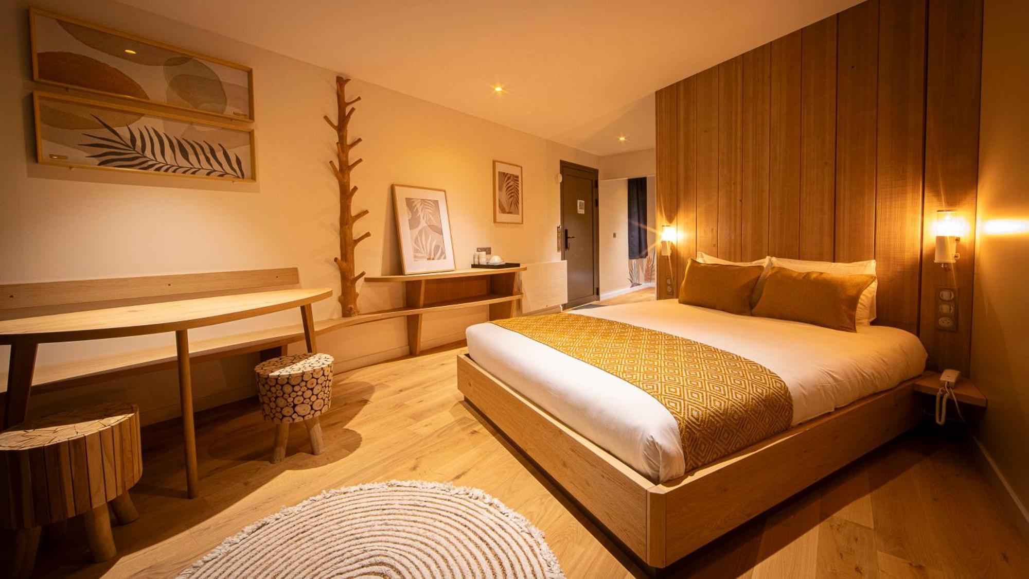Hotel Ecolodgee Chasseneuil-du-Poitou Bagian luar foto